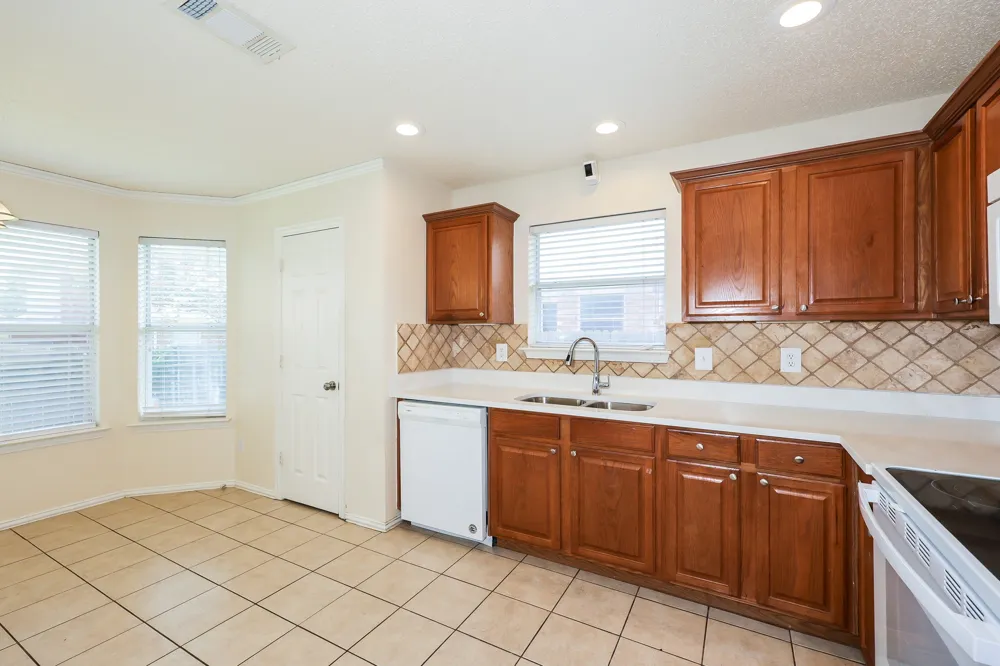 1909 Saint Nevis Drive Mansfield, TX 76063