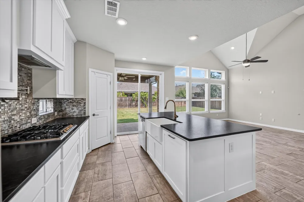 7008 Elk Springs Drive Argyle, TX 76226