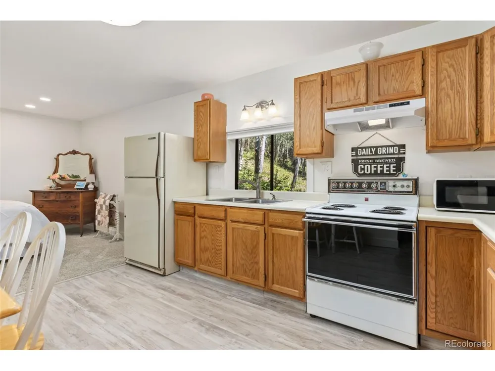 415 Upper Travis Gulch Road Black Hawk, CO 80422
