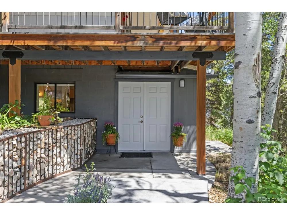 415 Upper Travis Gulch Road Black Hawk, CO 80422