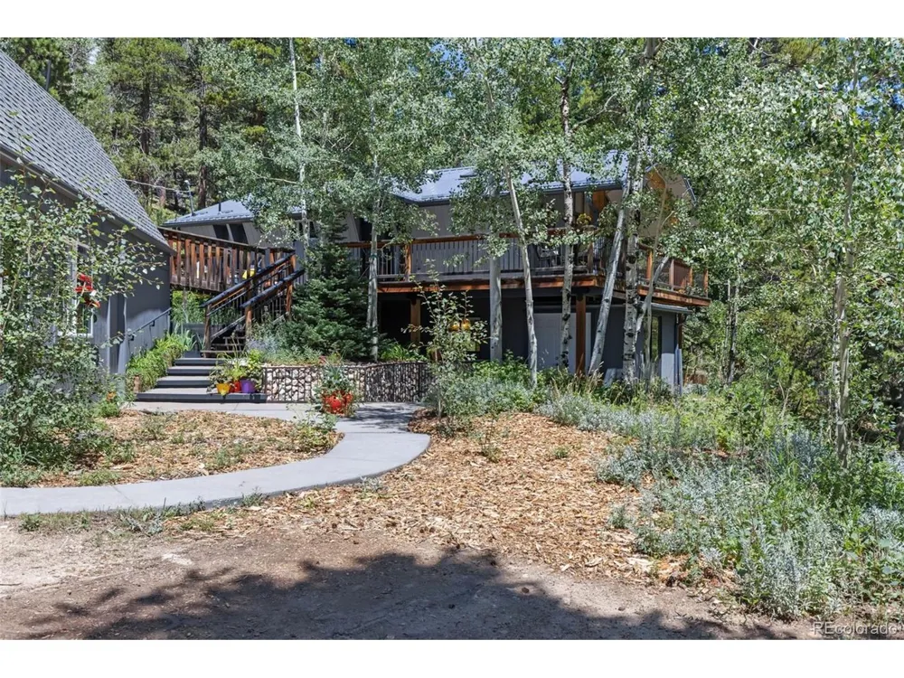 415 Upper Travis Gulch Road Black Hawk, CO 80422