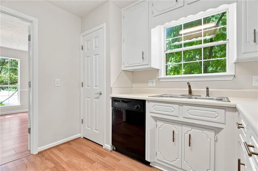 6715 Dogwood Point Lane Tucker, GA 30084
