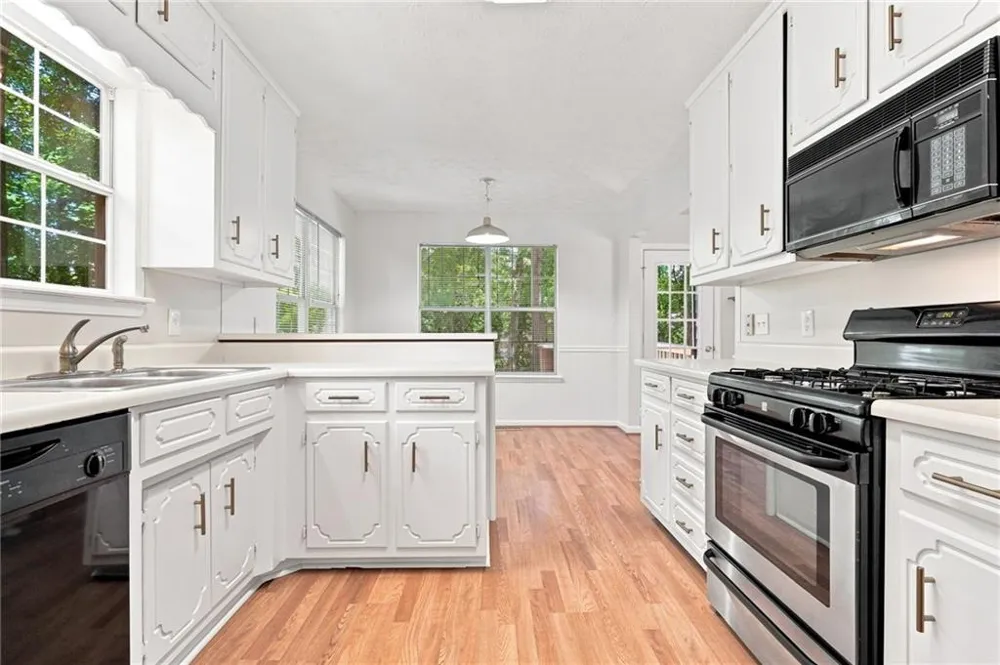 6715 Dogwood Point Lane Tucker, GA 30084