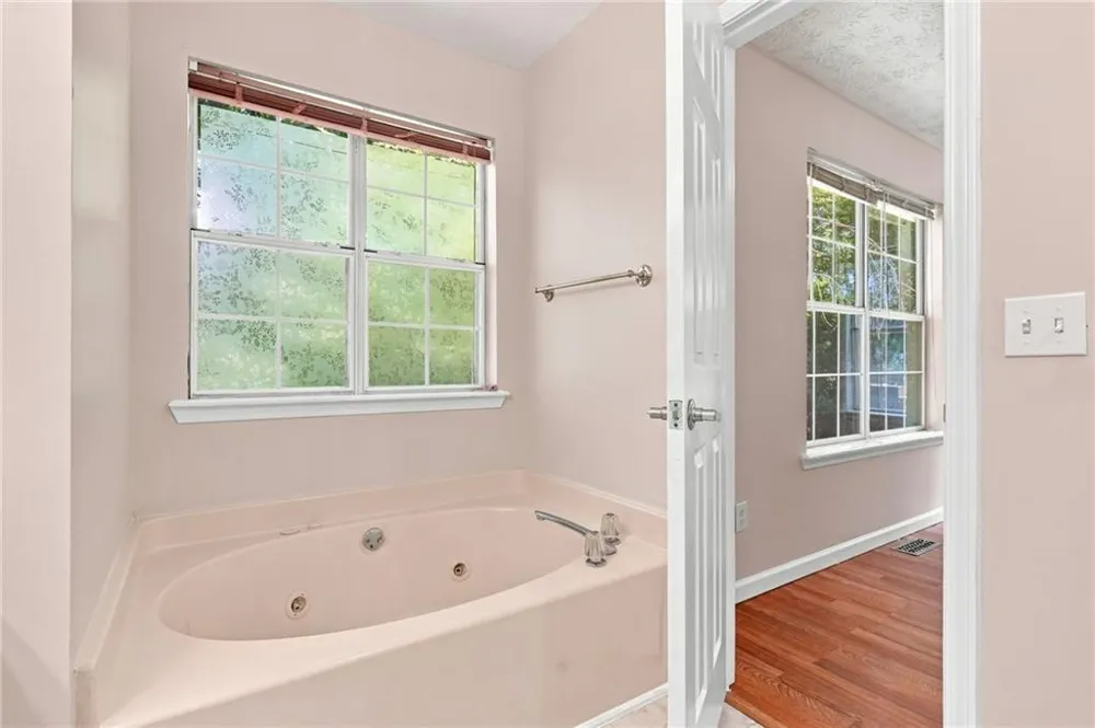 6715 Dogwood Point Lane Tucker, GA 30084