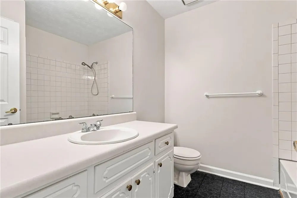 6715 Dogwood Point Lane Tucker, GA 30084