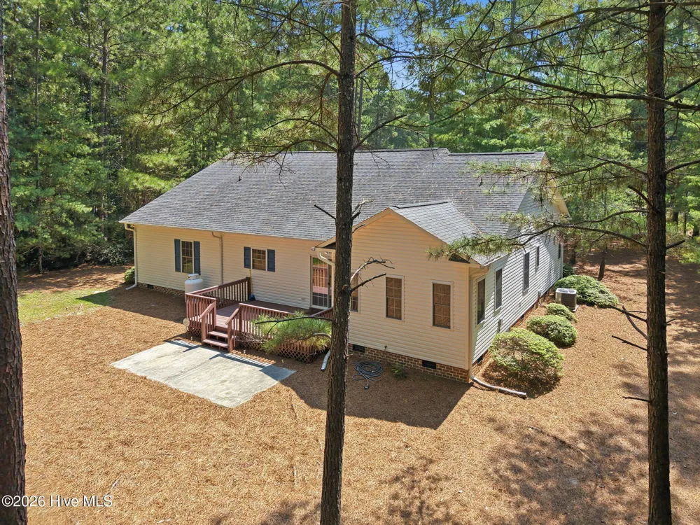 504 Shelton Drive Aberdeen, NC 28315