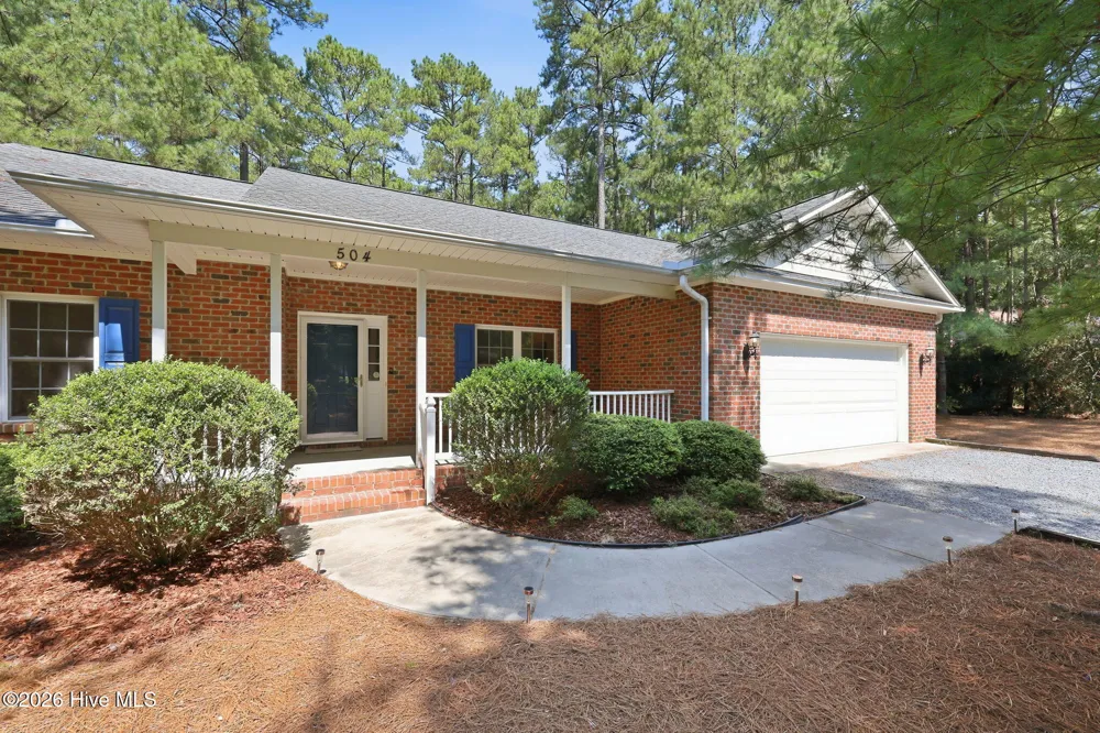 504 Shelton Drive Aberdeen, NC 28315
