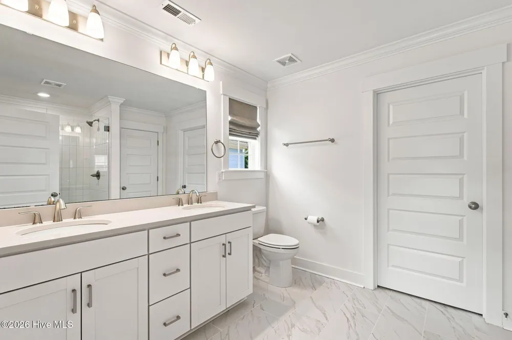 495 Sugar Cove Run Wilmington, NC 28411