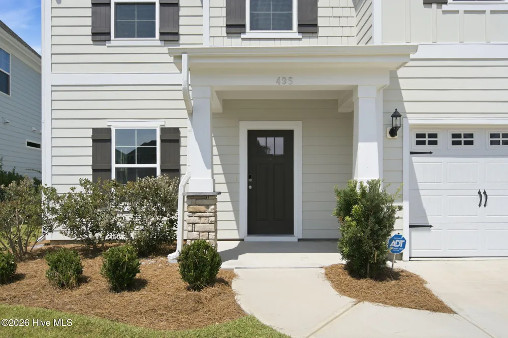 495 Sugar Cove Run Wilmington, NC 28411