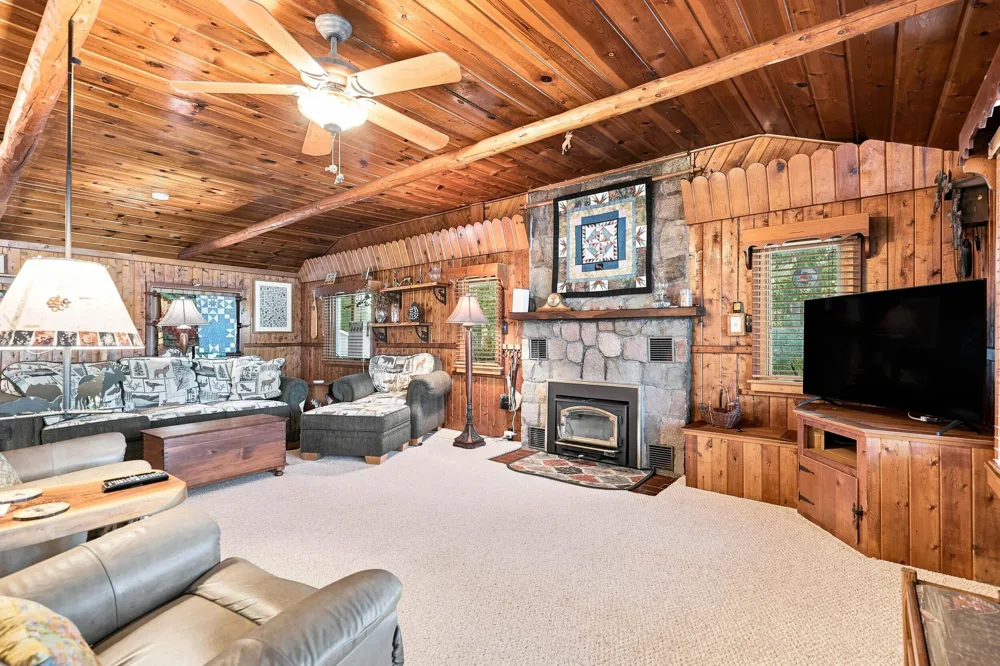 5805 Harding Road Barryton, MI 49305