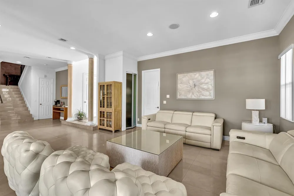 3521 FOREST VIEW CIRCLE Dania Beach, FL 33312