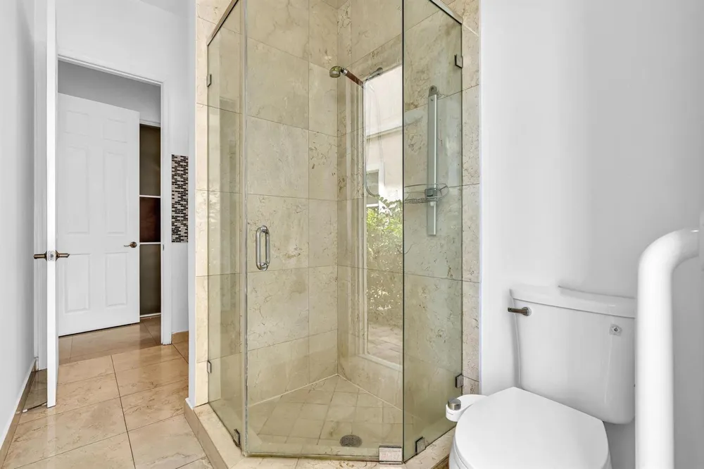 3521 FOREST VIEW CIRCLE Dania Beach, FL 33312