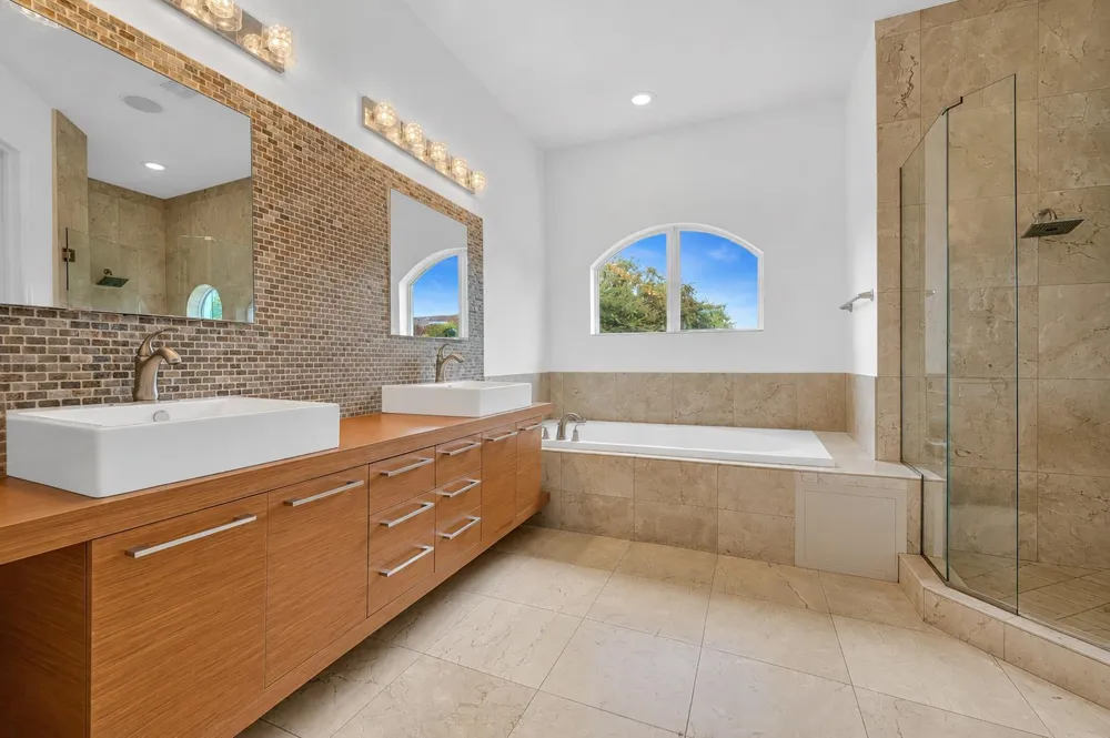 3521 FOREST VIEW CIRCLE Dania Beach, FL 33312