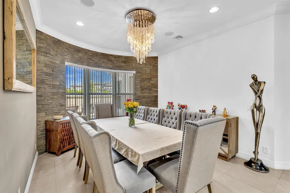 3521 FOREST VIEW CIRCLE Dania Beach, FL 33312