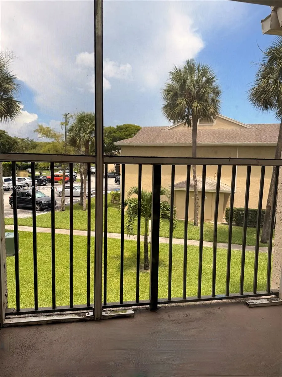 891 Cypress Park Way #P6 Deerfield Beach, FL 33064