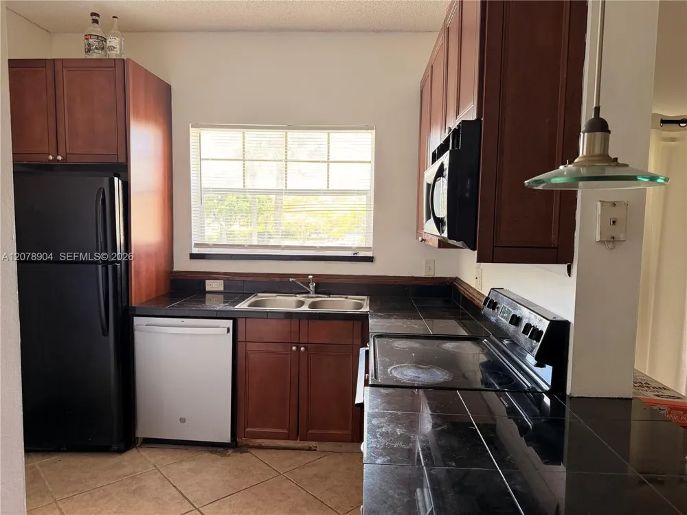 891 Cypress Park Way #P6 Deerfield Beach, FL 33064