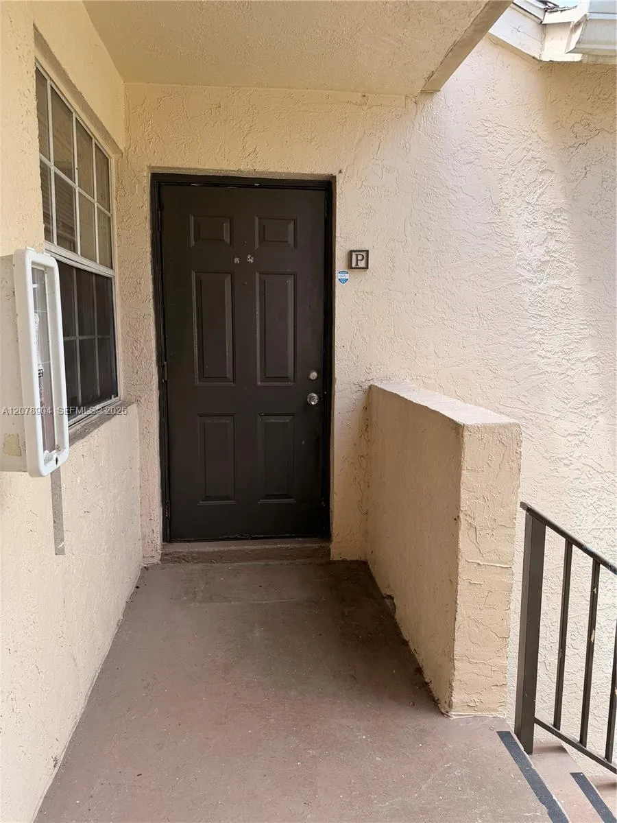 891 Cypress Park Way #P6 Deerfield Beach, FL 33064