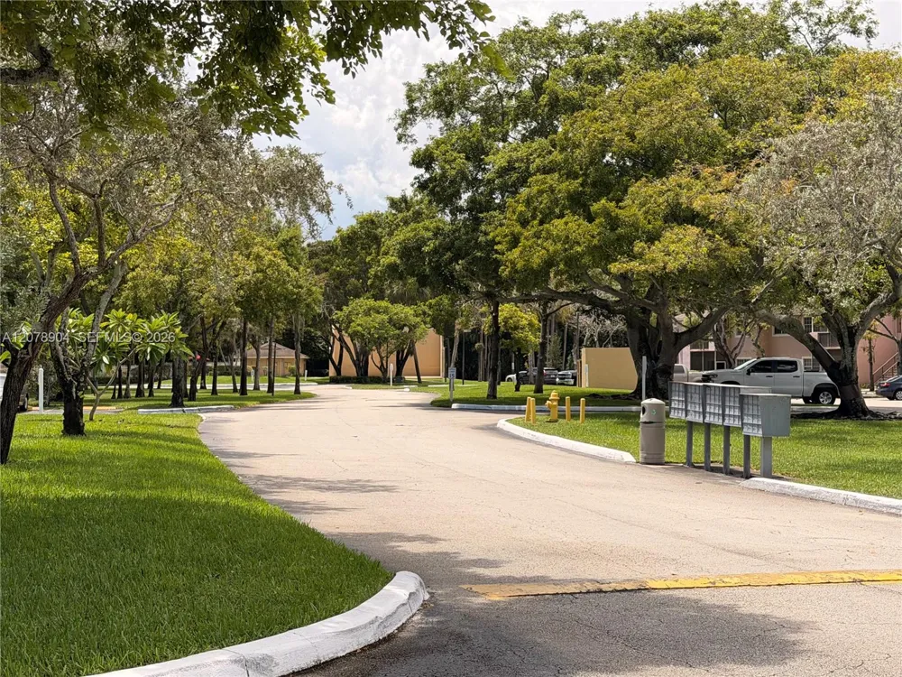 891 Cypress Park Way #P6 Deerfield Beach, FL 33064