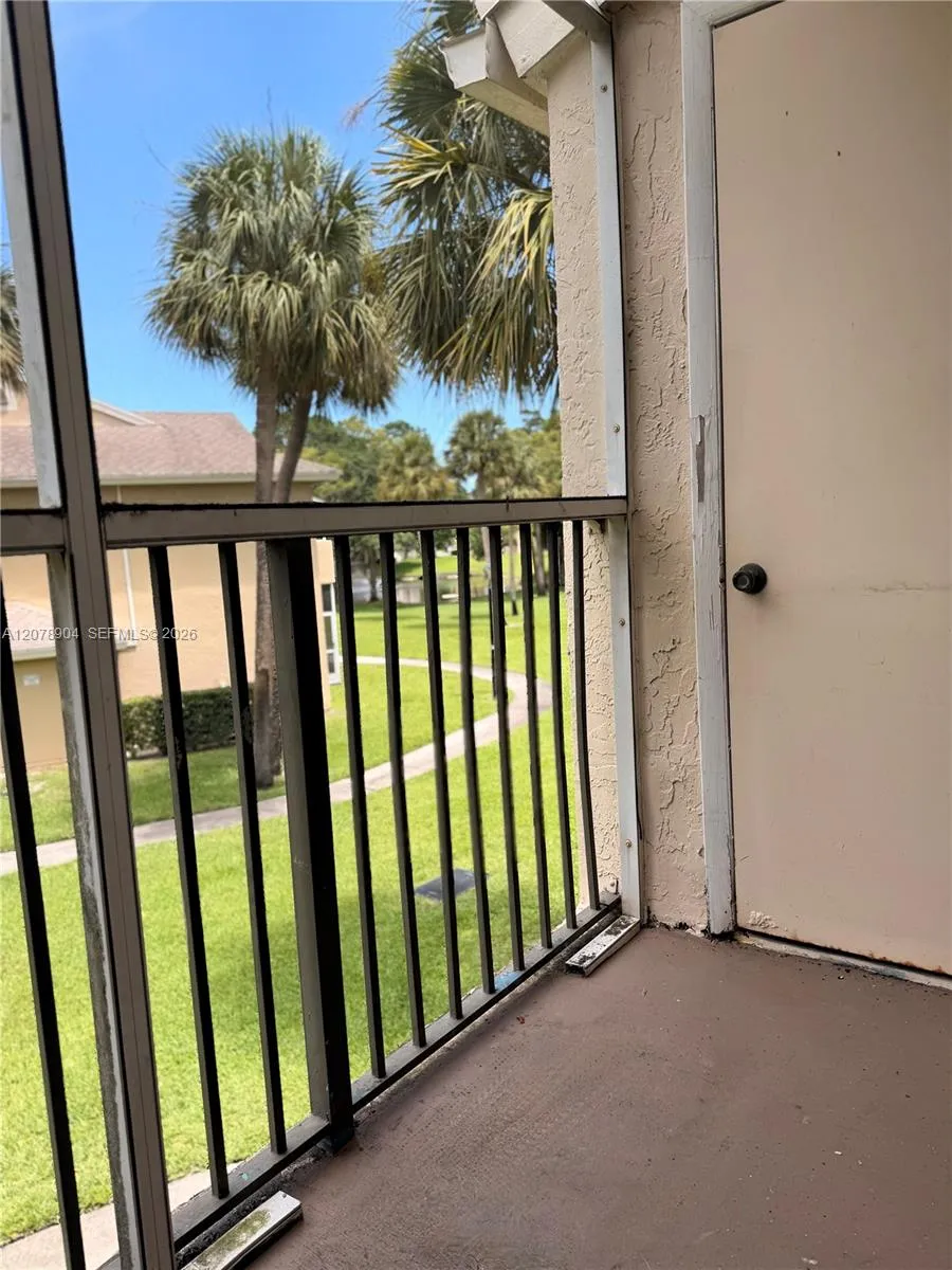 891 Cypress Park Way #P6 Deerfield Beach, FL 33064