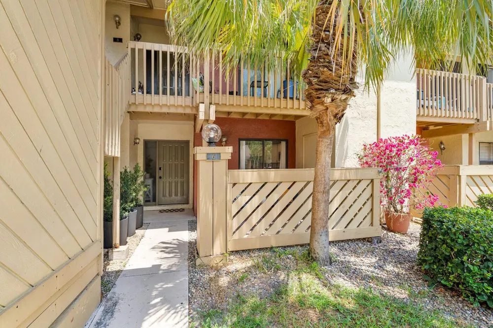 13095 BELHAVEN COURT #6 Wellington, FL 33414