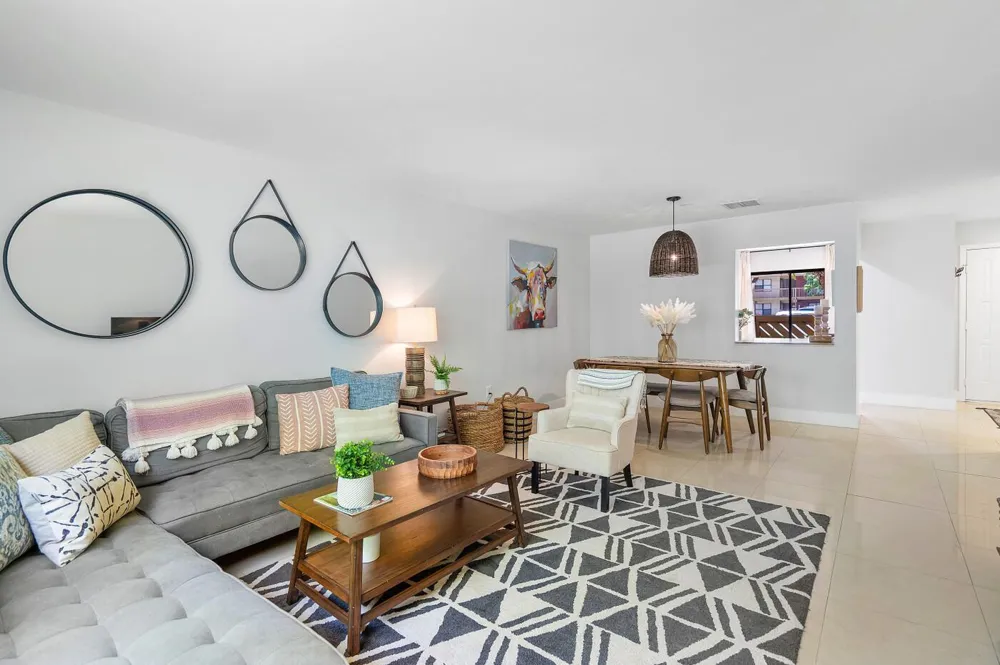 13095 BELHAVEN COURT #6 Wellington, FL 33414