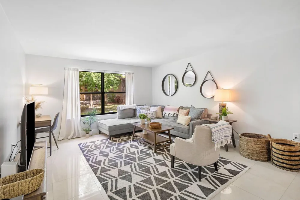 13095 BELHAVEN COURT #6 Wellington, FL 33414
