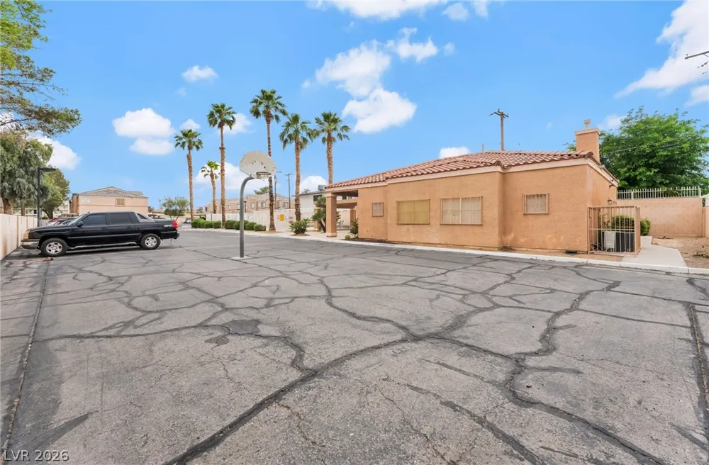 2207 Sleepy Court Las Vegas, NV 89106