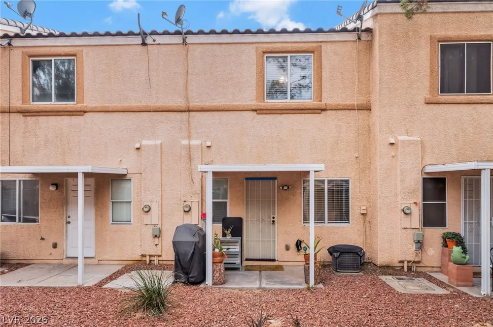 2207 Sleepy Court Las Vegas, NV 89106