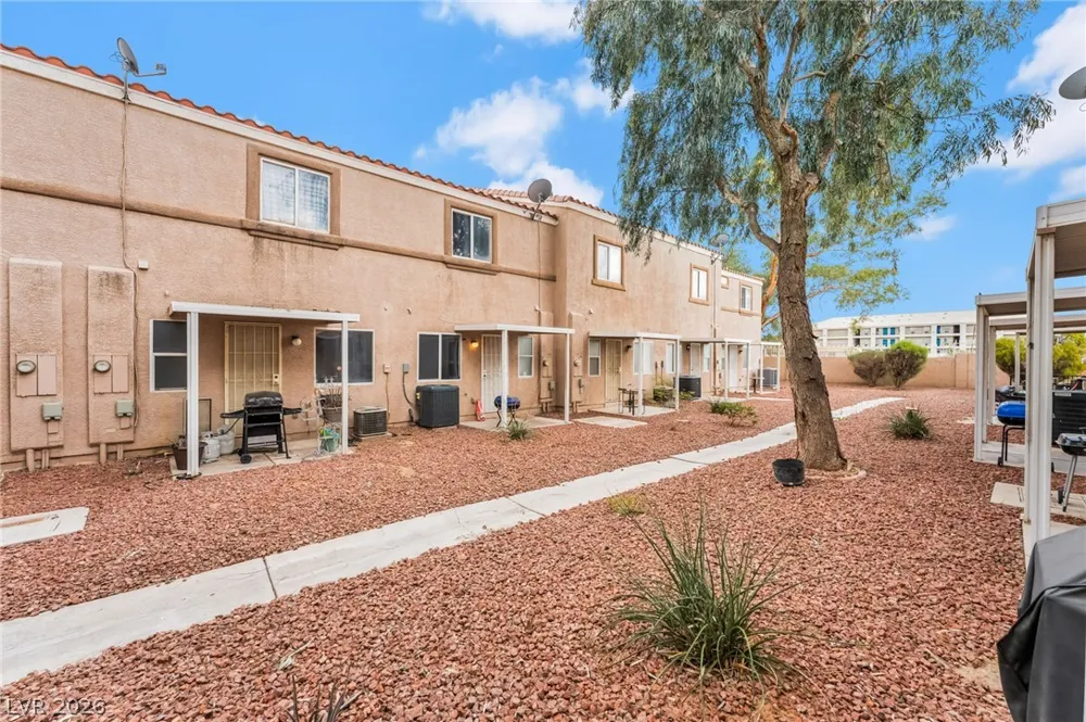 2207 Sleepy Court Las Vegas, NV 89106