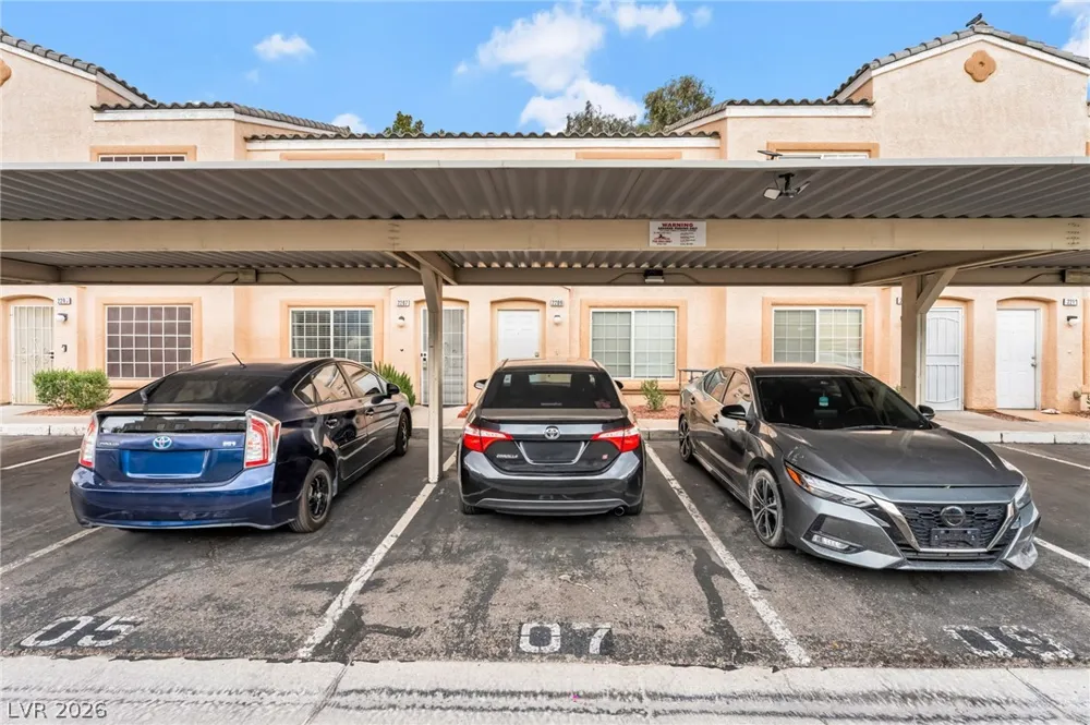 2207 Sleepy Court Las Vegas, NV 89106