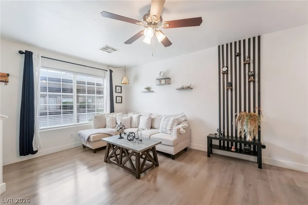 2207 Sleepy Court Las Vegas, NV 89106