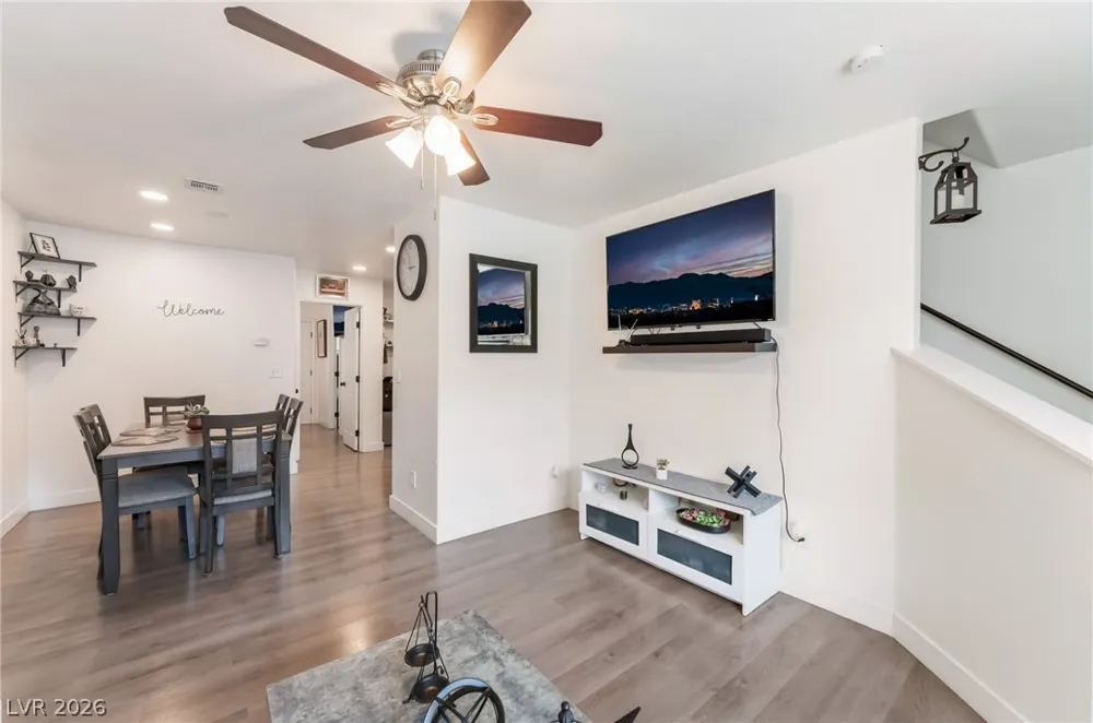 2207 Sleepy Court Las Vegas, NV 89106