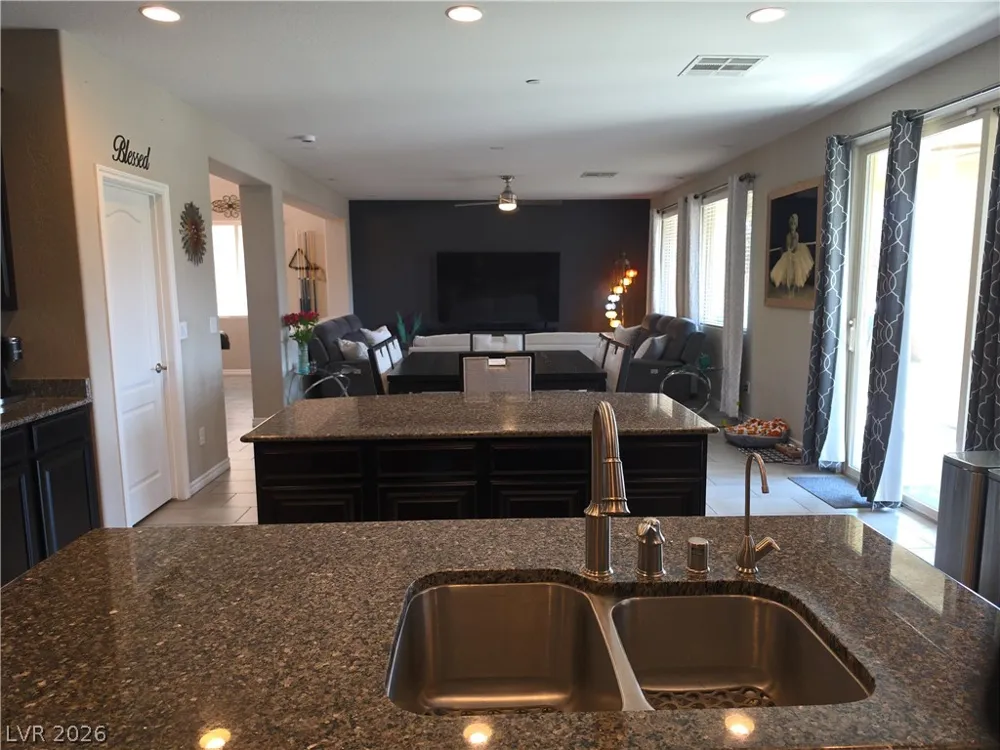 871 Via Campo Tures Henderson, NV 89011