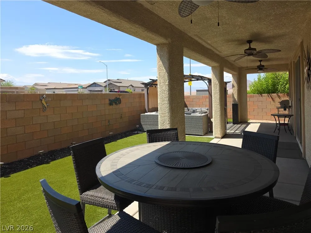 871 Via Campo Tures Henderson, NV 89011