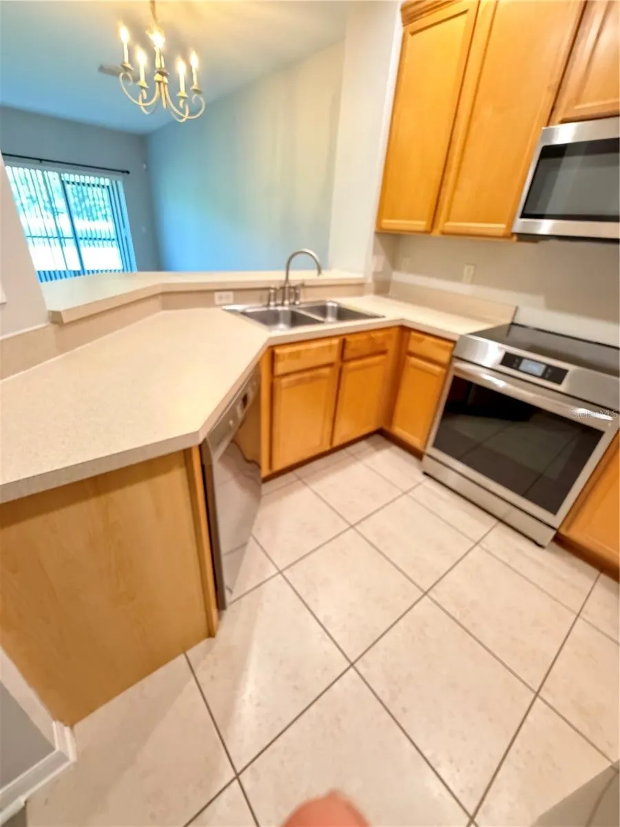 3444 VICTORIA PINES DRIVE #164 Orlando, FL 32829