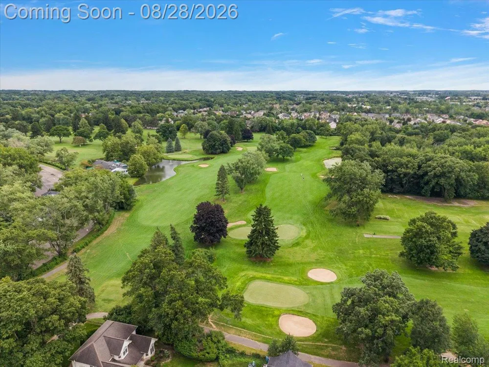 7710 Richardson Road West Bloomfield Charter Township, MI 48323