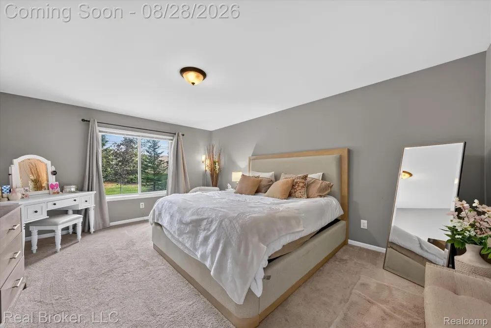 7663 W Pearson Shelby Charter Township, MI 48316