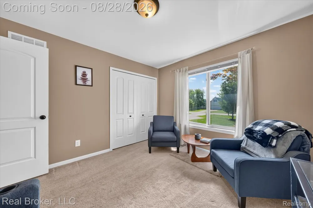 7663 W Pearson Shelby Charter Township, MI 48316