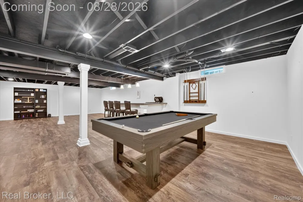 7663 W Pearson Shelby Charter Township, MI 48316