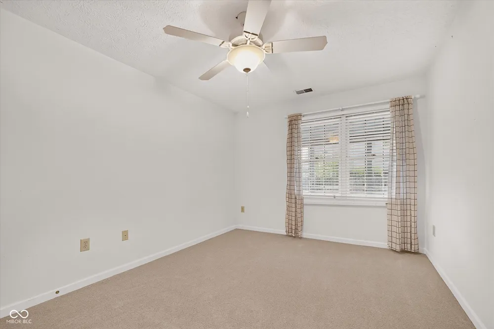 17890 Tallgrass Court Noblesville, IN 46062