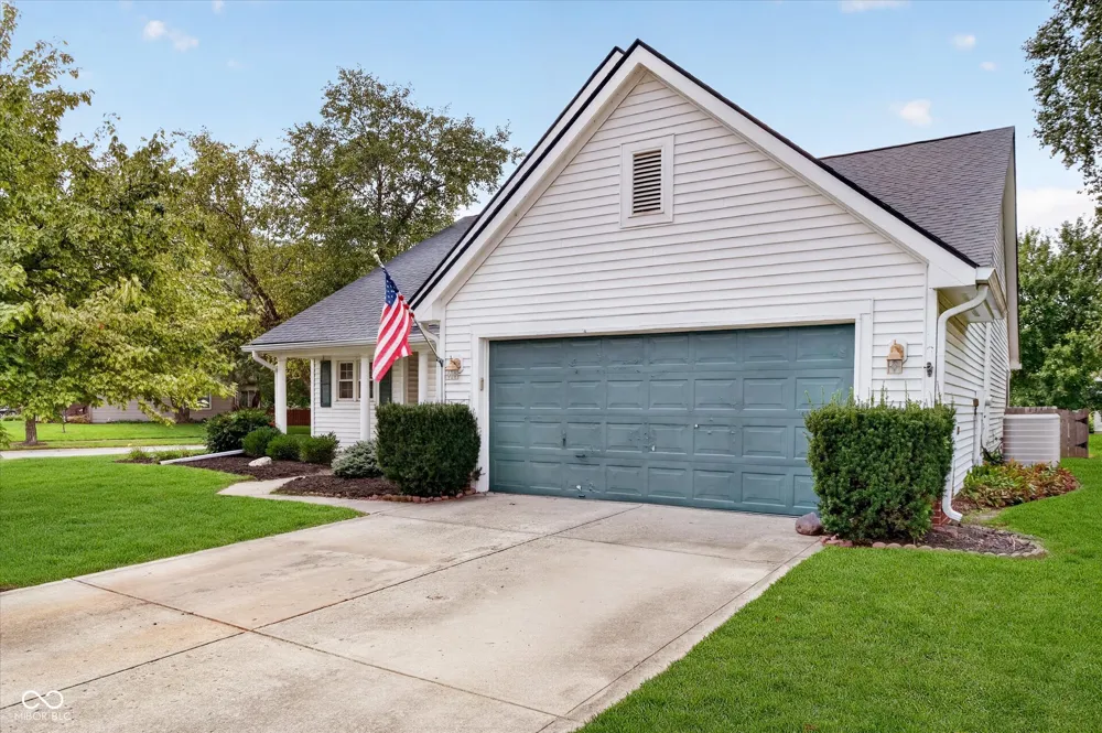 17890 Tallgrass Court Noblesville, IN 46062