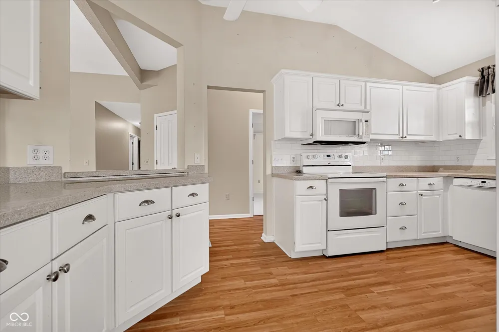 17890 Tallgrass Court Noblesville, IN 46062
