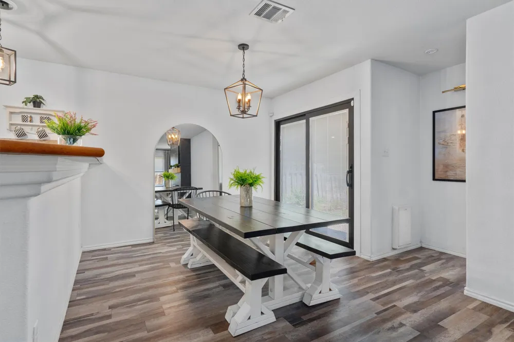4202 Kings Canyon Drive Taylor, TX 76574