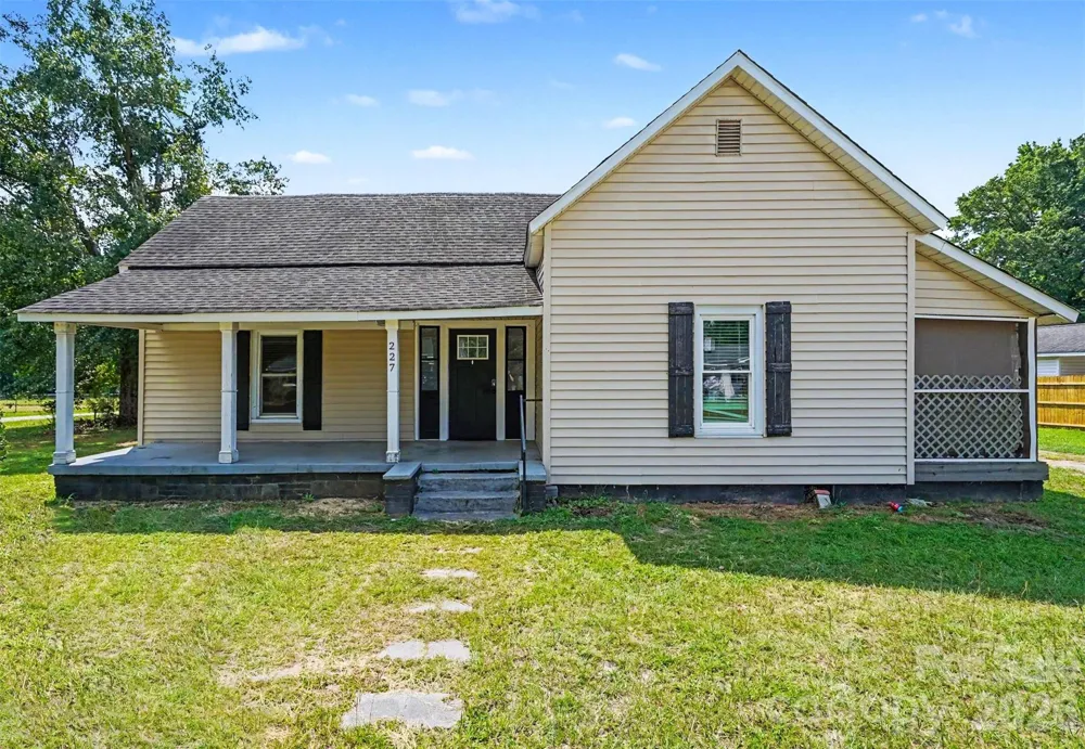 227 Cauthen Street Heath Springs, SC 29058