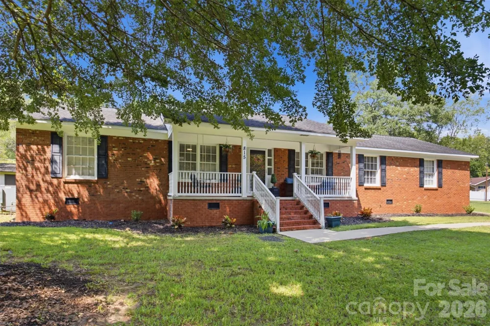 815 Lakeside Circle Lancaster, SC 29720