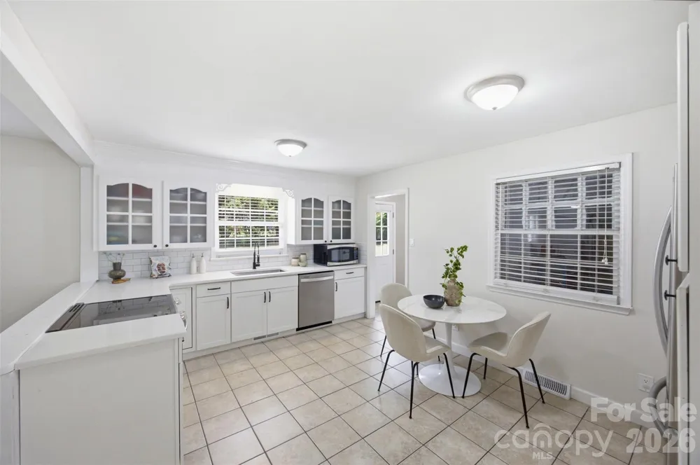 815 Lakeside Circle Lancaster, SC 29720