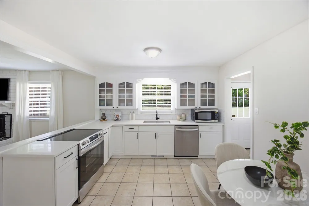 815 Lakeside Circle Lancaster, SC 29720
