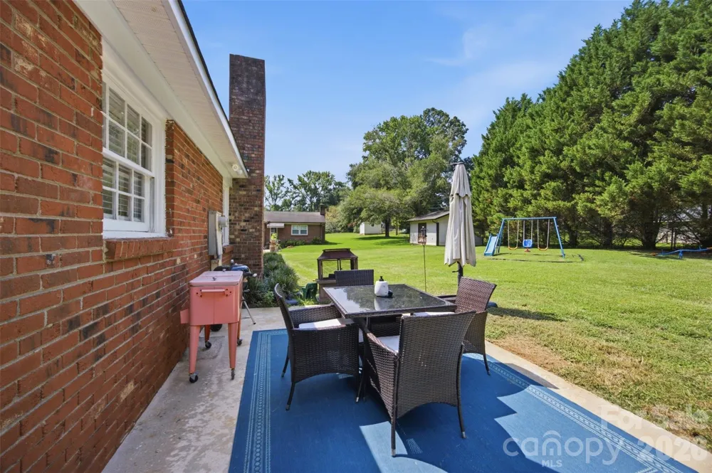 815 Lakeside Circle Lancaster, SC 29720