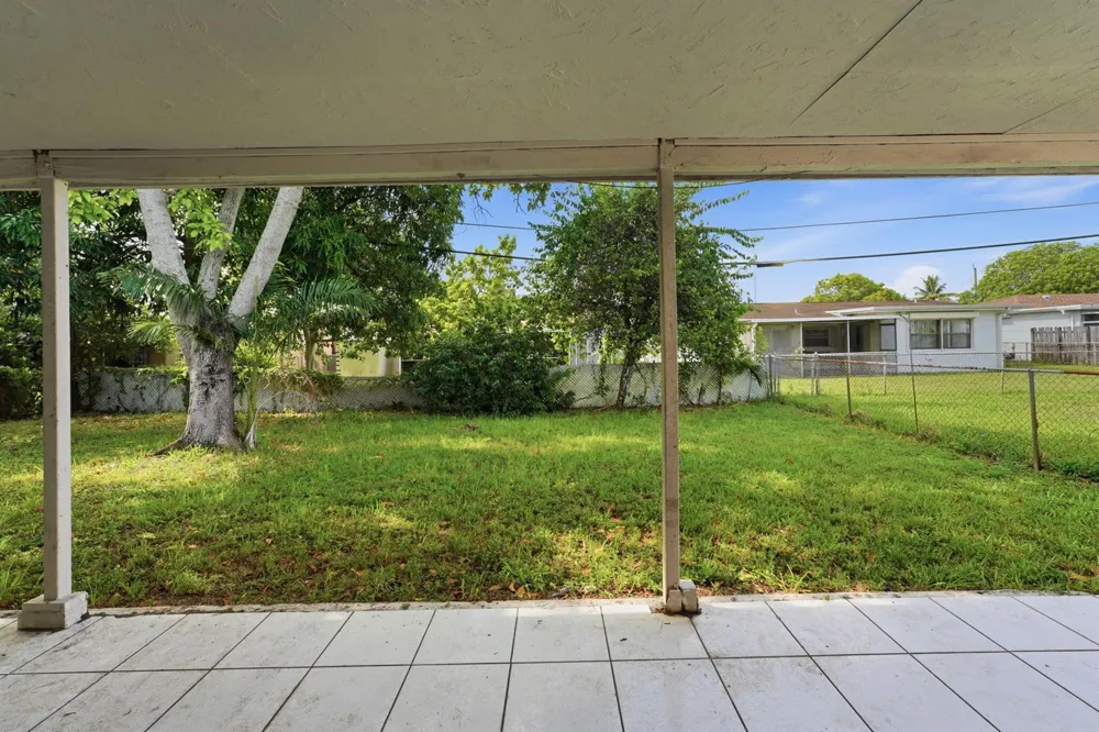 6516 SW 33RD STREET Miramar, FL 33023