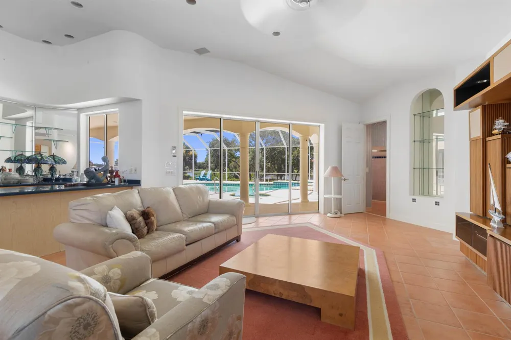1 Capri Court Palm Coast, FL 32137
